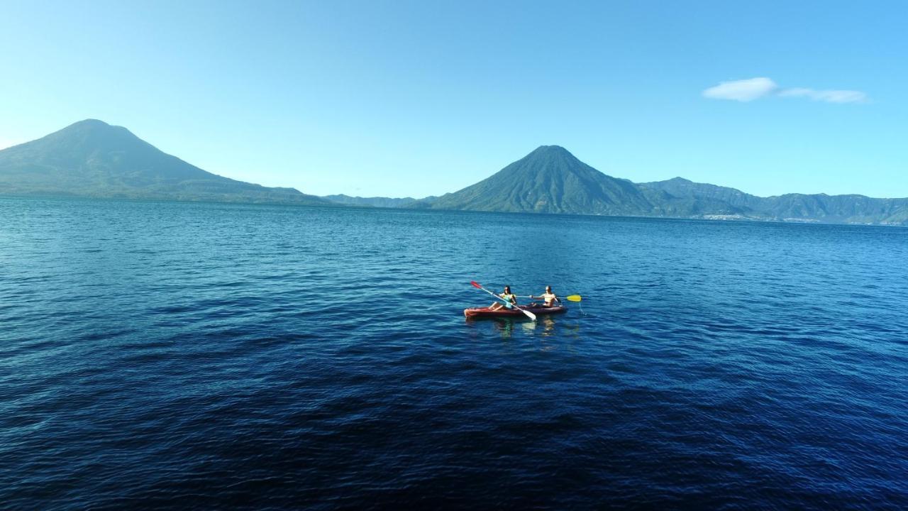 Atitlan Sunset Lodge Santa Cruz La Laguna Exterior foto